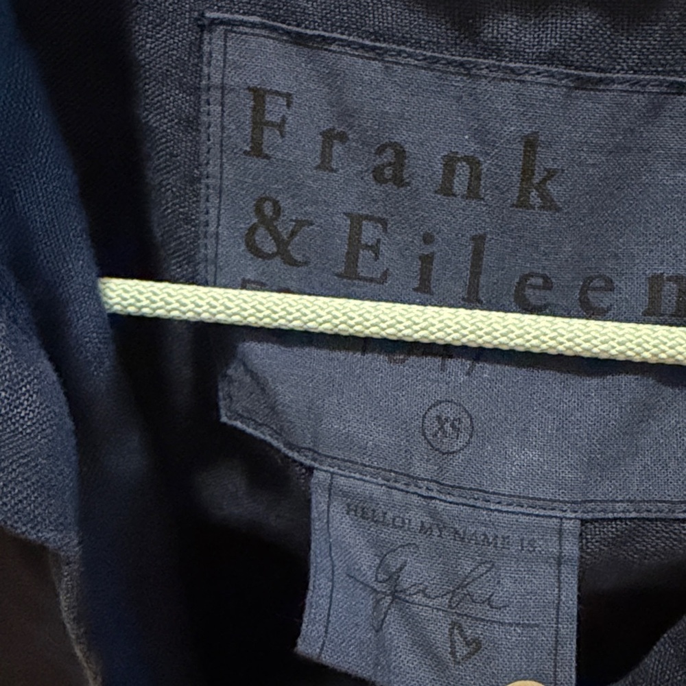 Frank & Eileen Gabi Popover Shirt in Navy - Picture 7 of 7